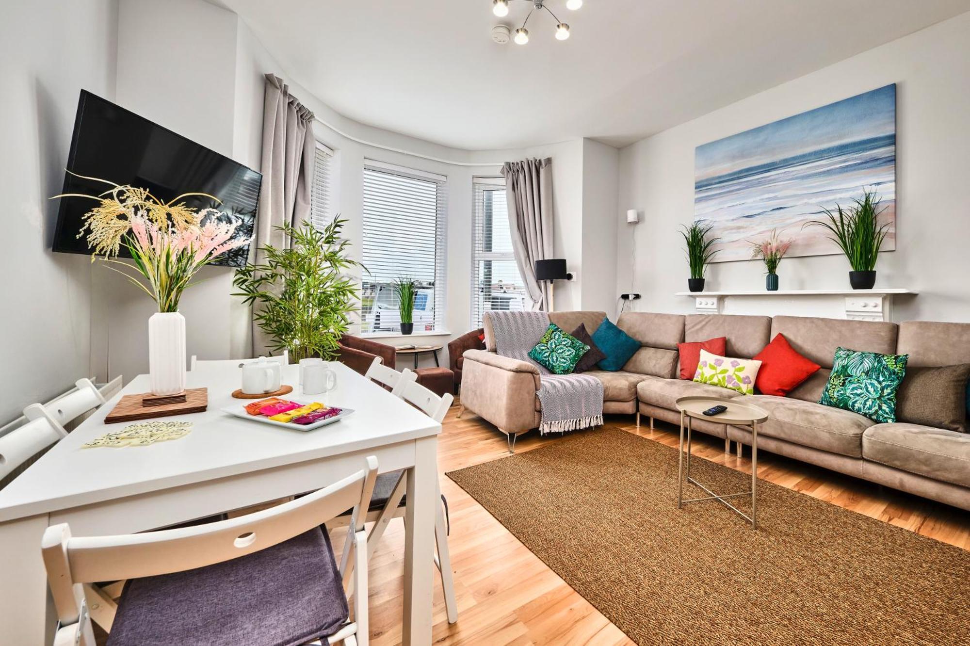 1 Dunluce Green - Portrush By The Sea エクステリア 写真